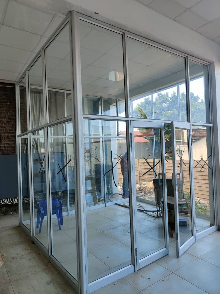 Glass office partitions